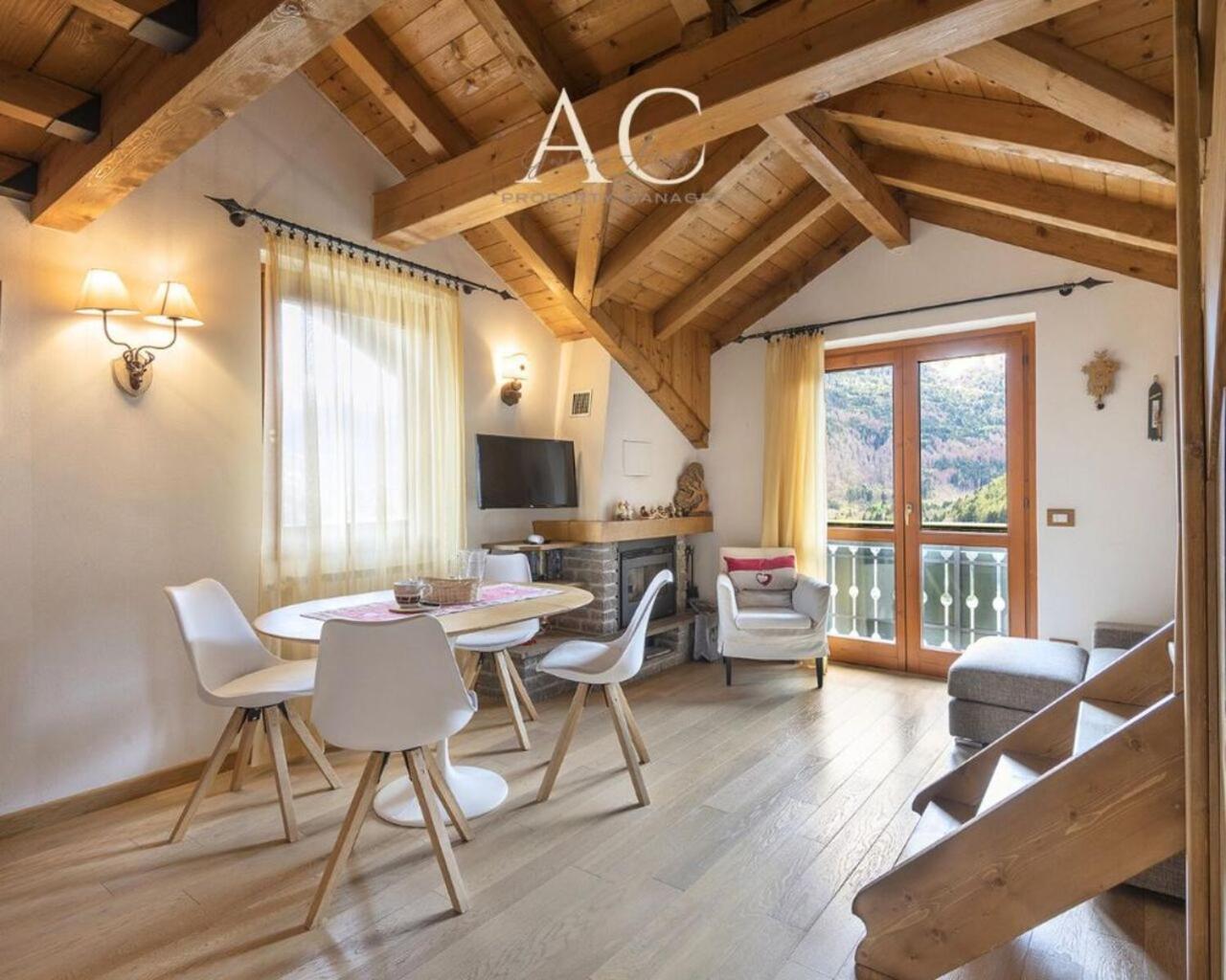 Sunshine Apartamento Vione Exterior foto