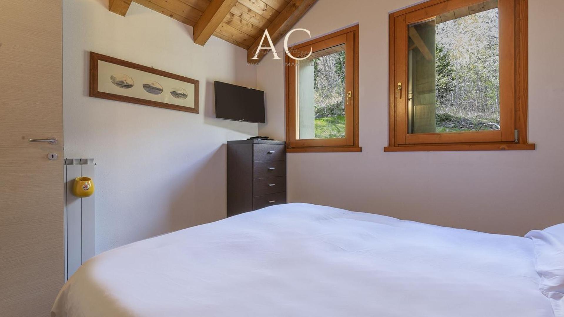 Sunshine Apartamento Vione Exterior foto
